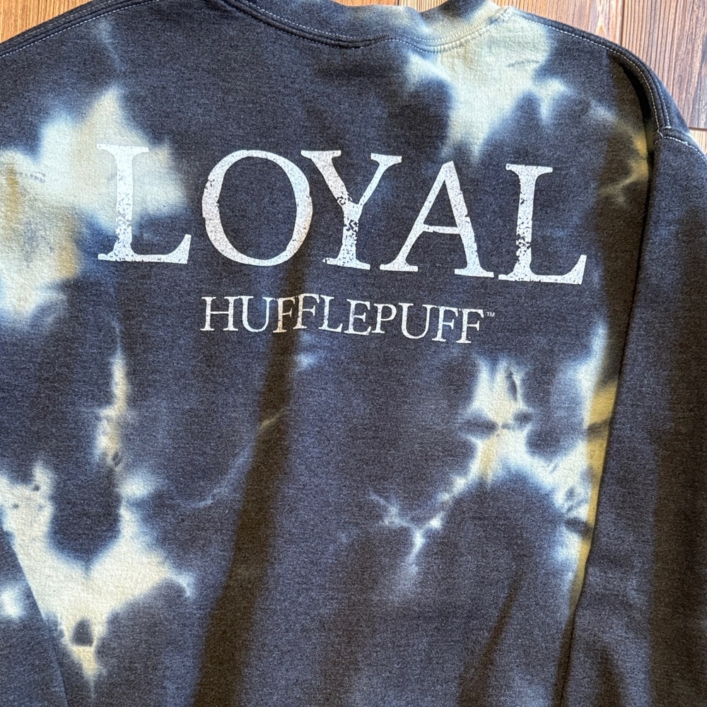 Harry Potter Hufflepuff Acid Washed Crewneck Sweater - Picture 5 of 5